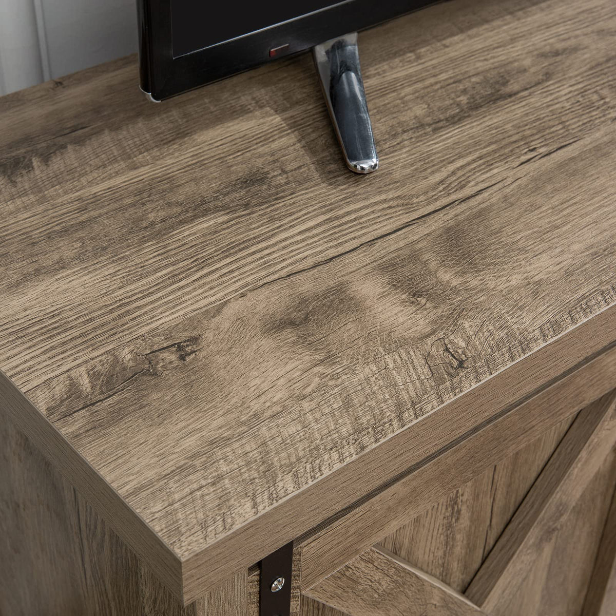 Light Grey Farmhouse TV Stand with Sliding Barn Doors G358